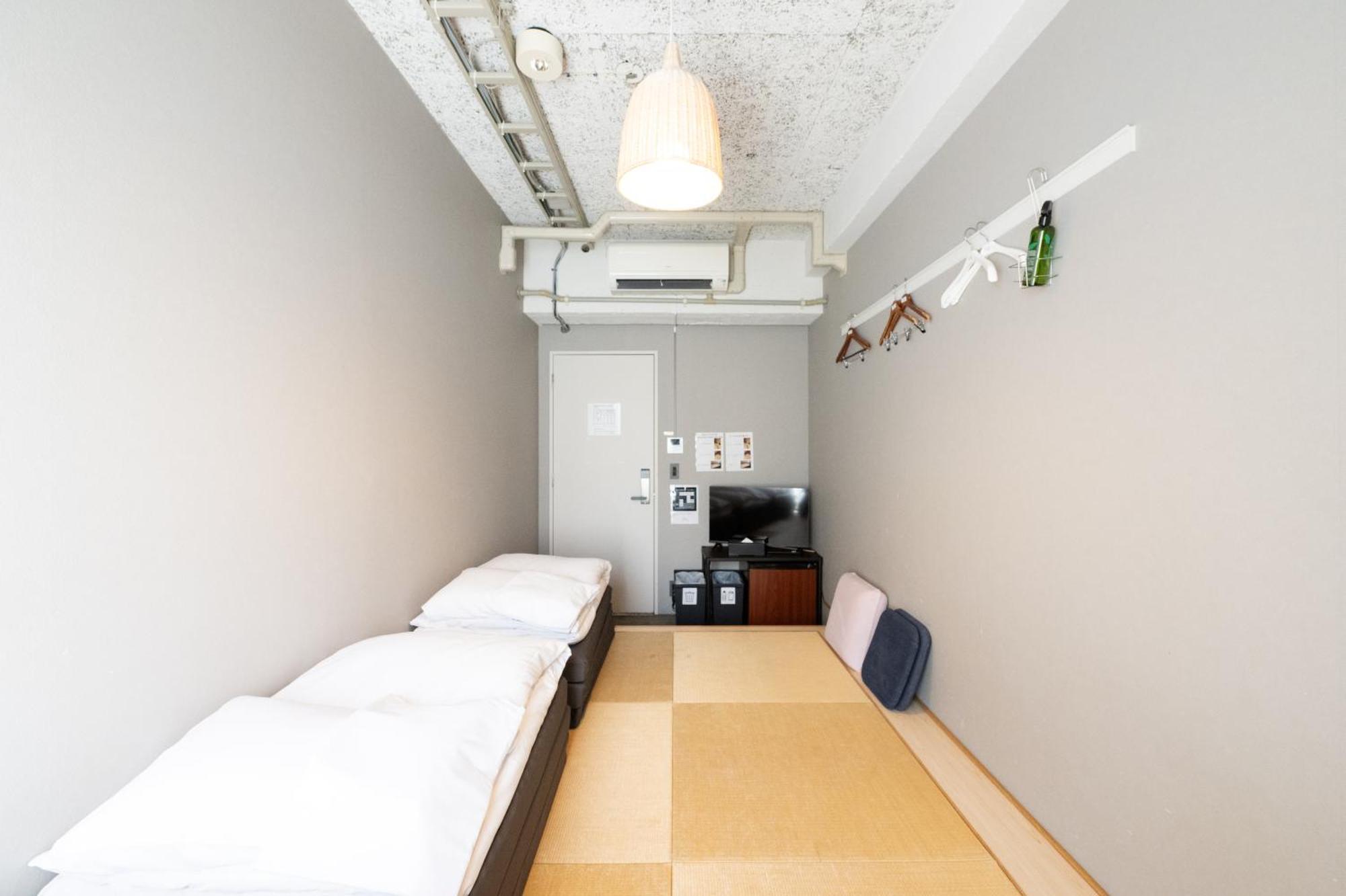 Japanese-Style Room